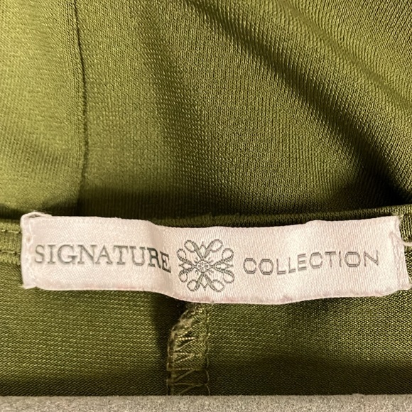 7/20 Signature collection olive green dress with pockets 3x - Picture 5 of 10